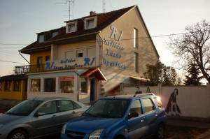 Sikl�si Apartmanok www.Siklosszallas.hu R1 Roll�der LuxAp.