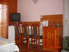 Katalin Apartmanh�z