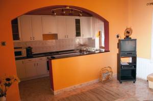 Holdf�ny �d�l�tanya