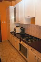 Holdf�ny �d�l�tanya