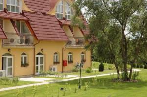 Villa Apartmanok - Egerszal�k