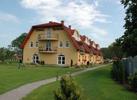 Villa Apartmanok - Egerszal�k