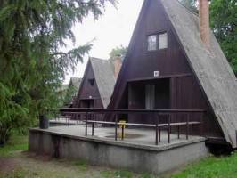 T�lgyes T�bor �s Turistak�zpont