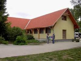 T�lgyes T�bor �s Turistak�zpont