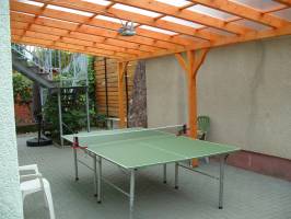 N�meth Vend�gh�z