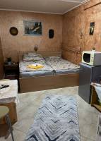 APARTMAN J�SZBER�NY,A KATA VEND�GSZ�LL�S,OLCS� PANZI�