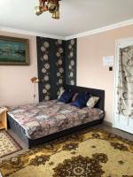 APARTMAN J�SZBER�NY,A KATA VEND�GSZ�LL�S,OLCS� PANZI�