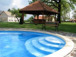 Villa Weber Konferencia �s Wellness Hotel ****