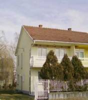 Csal�di Vend�gh�z