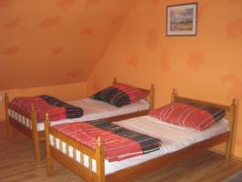 Korona Vend�gh�z