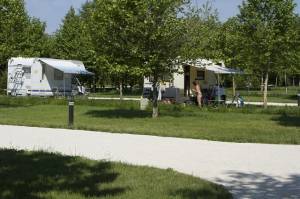 Lip�ti Term�l-�s �lm�nyf�rd� & Camping ****