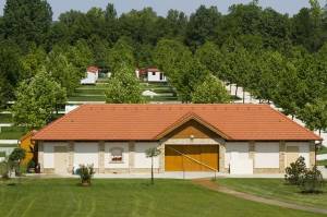 Lip�ti Term�l-�s �lm�nyf�rd� & Camping ****