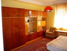 FO-04:Strandk�zeli 8- 10-12 f�s �n�ll� nyaral�h�z Fony�don