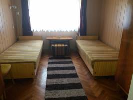 FO-120: Kedvez� �r�, strandk�zeli 5-6-7 f�s �n�ll� nyaral�h�z Fony�don a Balatonn�l