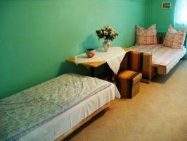 FO-124: Kedvez� �r� 10 f�s nyaral�h�z Fony�don  a Balatonn�l