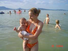 FO-181: Strandk�zeli 2-3-4 f�s nyaral�h�z Fony�don