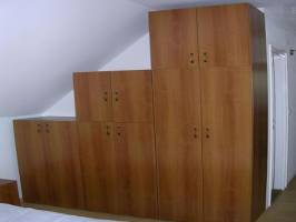 FO-333 K�zvetlen Balaton-parti nyaral�h�z Fony�don 4 f�re