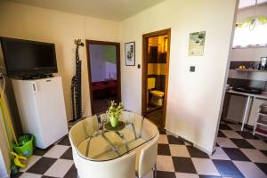 BO-02: Strandk�zeli 4-5 f�s nyaral�h�z Balatonbogl�ron WIFI-vel