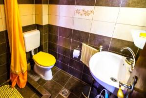 BO-02: Strandk�zeli 4-5 f�s nyaral�h�z Balatonbogl�ron WIFI-vel