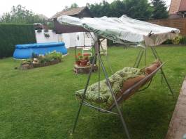 BO-78: K�nyelmesen berendezett 4 f�s nyaral�h�z medenc�vel