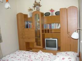 BO-42: �j�p�t�s�, sz�pen berendezett 6 f�s nyaral�h�zak Balatonbogl�ron