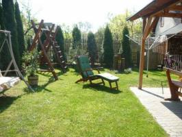 BO-42: �j�p�t�s�, sz�pen berendezett 6 f�s nyaral�h�zak Balatonbogl�ron