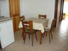 BO-42: �j�p�t�s�, sz�pen berendezett 6 f�s nyaral�h�zak Balatonbogl�ron