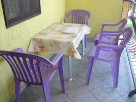 BO-42: �j�p�t�s�, sz�pen berendezett 6 f�s nyaral�h�zak Balatonbogl�ron