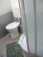 BO-42: �j�p�t�s�, sz�pen berendezett 6 f�s nyaral�h�zak Balatonbogl�ron