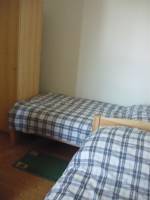 BO-44: Sz�pen berendezett 10-11 f�s nyaral�h�z Balatonbogl�ron