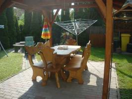 BO-44: Sz�pen berendezett 10-11 f�s nyaral�h�z Balatonbogl�ron