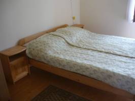 BO-44: Sz�pen berendezett 10-11 f�s nyaral�h�z Balatonbogl�ron