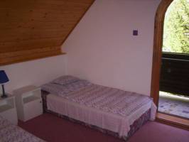 MA-01:T�gas 8 f�s �n�ll� nyaral�h�z Balatonm�riaf�rd�n