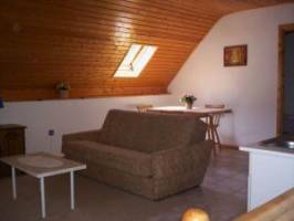 MA-01:T�gas 8 f�s �n�ll� nyaral�h�z Balatonm�riaf�rd�n