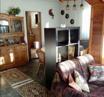 BO-85: Egyszer�en berendezett apartman 4-5 f� r�sz�re Balatonbogl�ron