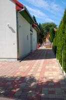 Laci Apartmanh�z