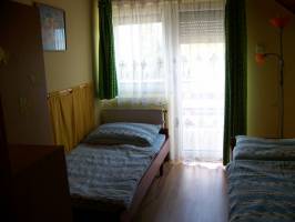 R�tf�ldi Vend�gh�z