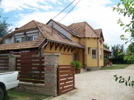 R�tf�ldi Vend�gh�z