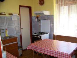 Perj�si Vend�gh�z