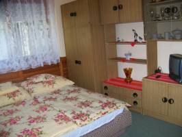 Perj�si Vend�gh�z