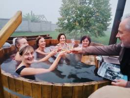 Di�h�j Vend�gh�z