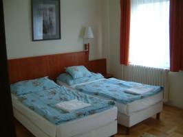 V�r�ssipka Hotel