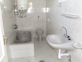 S�ll� Vend�gh�zak