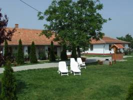 S�ll� Vend�gh�zak