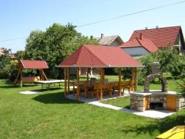 Kov�cs Apartmanh�z