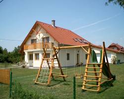 Kov�cs Apartmanh�z