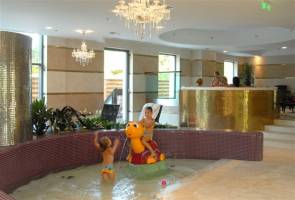 Hotel Divinus *****
