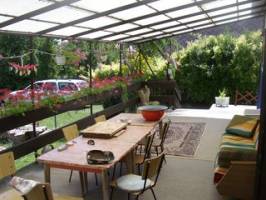 Zsuzsanna Vend�gh�z