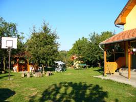 Benk� Vend�gh�z