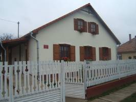 Elyzabeth Vend�gfogad�